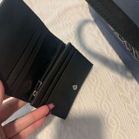 Guess purse and wallet set - Picture 4 of 5